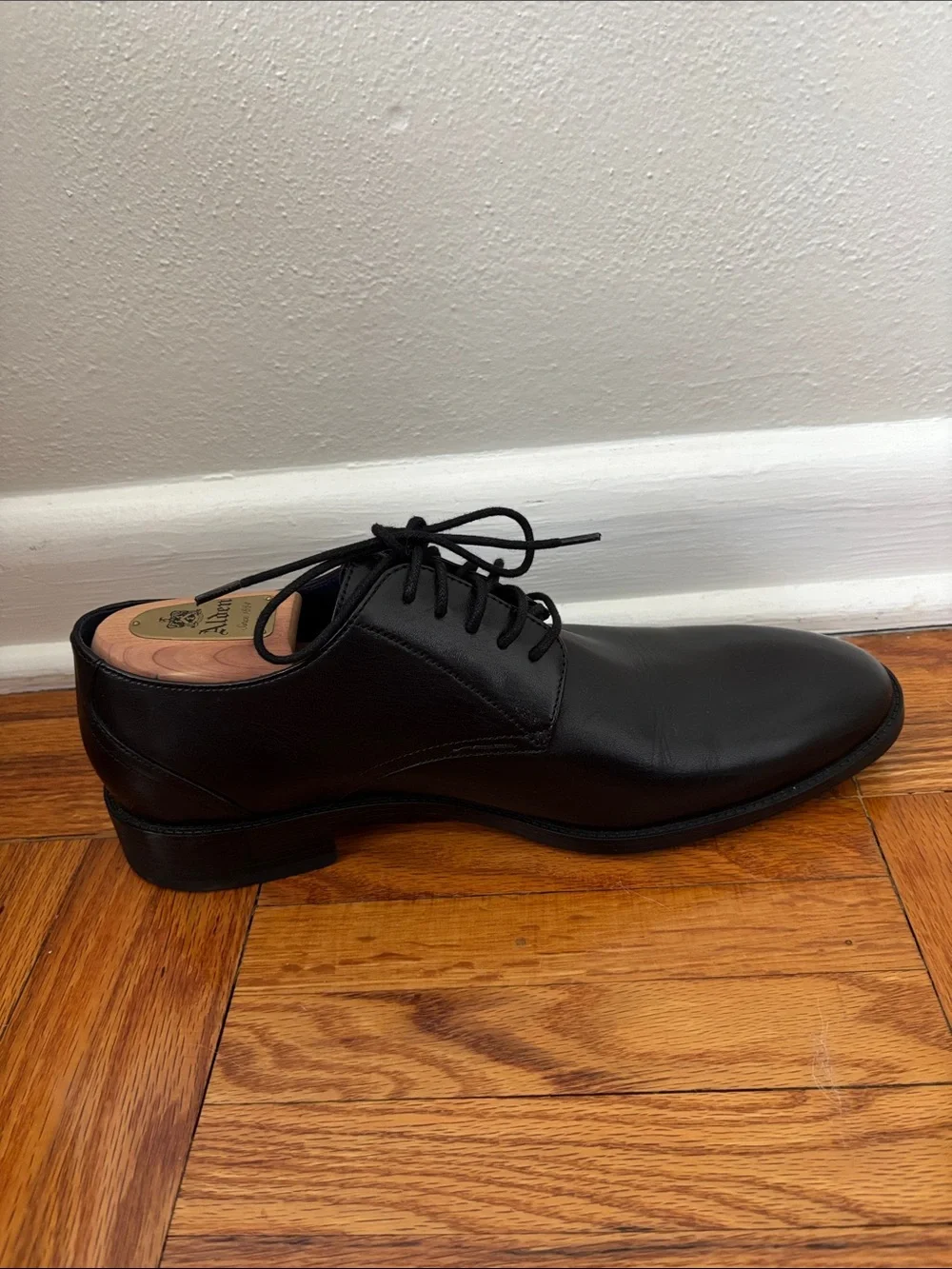 Cole Haan Oxford Shoes - size 10M